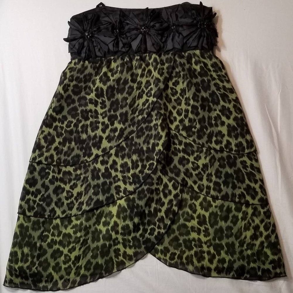 Alice + Olivia Silk Green Leopard Strapless Dress Size Small